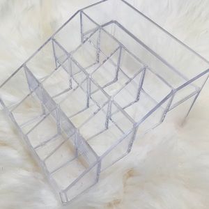 Acrylic makeup storage